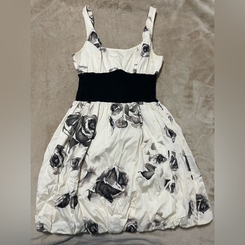 black and white floral dress bubble skirt